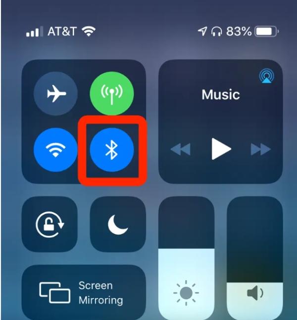 Connect iPhone to car with Bluetooth